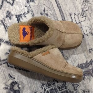 Rocket Dog Tan Suede Mules